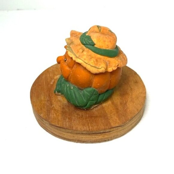 Vintage Poly Resin Pumpkin Figurine Jack-o-Lantern Wood Mount Hand Made Painted - Picture 2 of 6